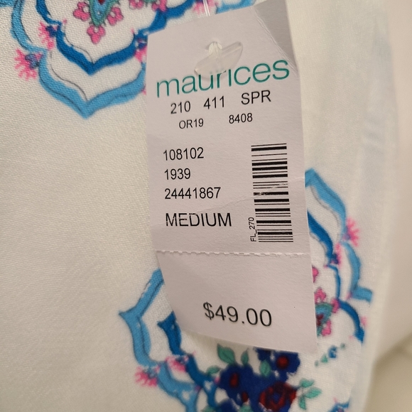 Maurices White Paisley Maxi Dress New with Tags size Medium - Picture 8 of 9